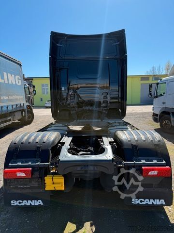 Standaard trekker SCANIA 500S STANDKLIMA RETARDER 2TANK