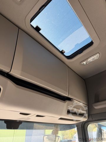 Standaard trekker SCANIA 500S STANDKLIMA RETARDER 2TANK