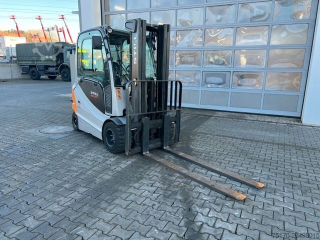 Front loader forklift STILL RX60-30L/600 / 2025 / 3.957 h / 4.6m / SS