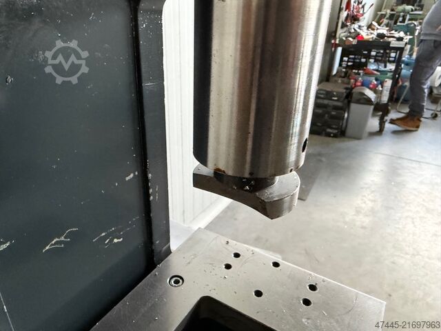 Punch Pressta Eisele Dyno 15