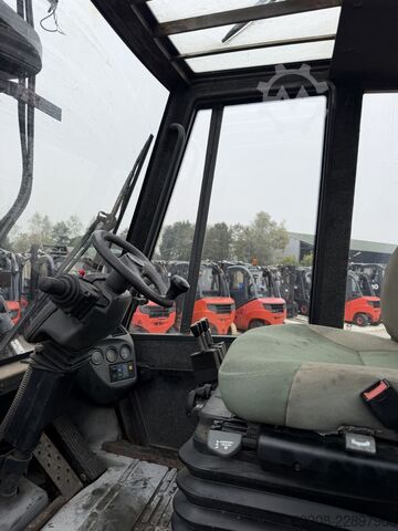 Chariot élévateur à fourche diesel Linde H160/02