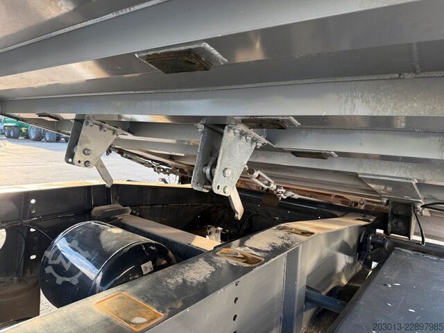 Tiptrailer KEMPF SKM 35/3 Kippauflieger 3 Achse 28 m³