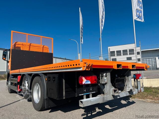 Ciężarówka z płaską platformą MAN TGS 26.430/Pritsche6,10m/Lenkachse/ADR/NL16,4 to