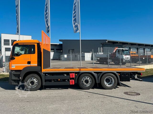 Ciężarówka z płaską platformą MAN TGS 26.430/Pritsche6,10m/Lenkachse/ADR/NL16,4 to