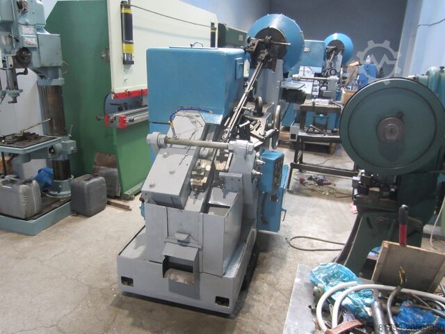 Máquina de fabricação de parafusos SASPI GV3-20