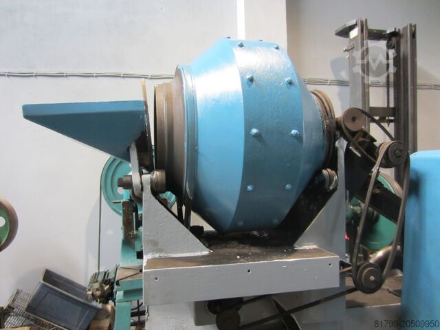 Máquina de fabricação de parafusos SASPI GV3-20