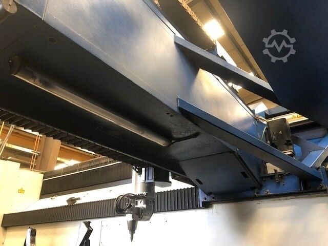 Machine de découpe laser 5 axes TRUMPF TLC Cut 5