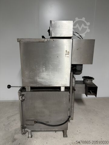 Vleesverwerkingsmachine FESSMANN smoke generator RZ7 108