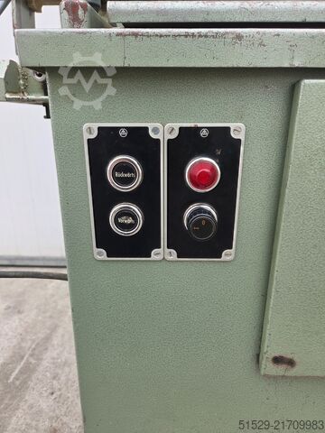 Podajnik  do strugarki HOWIAL 