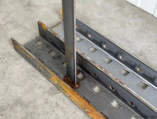 Stalak 2.200x1.050 mm / U profil 80x50x4 mm  Palettenregalständer Regalständer Regal