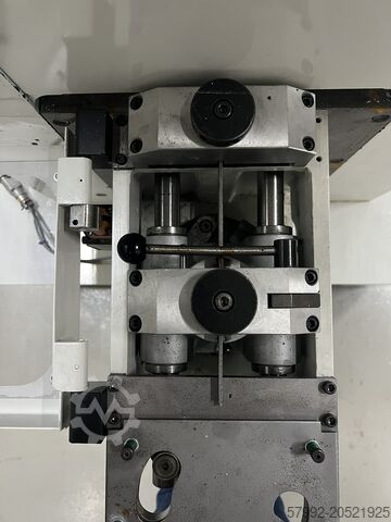 Mașină automată de perforat Schaal SEP40