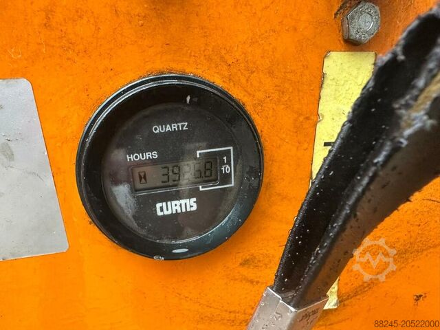 VS-22474 Elektro-Schlepper Transporter Translift TLD600 Karnevalswagen TRANSLIFT TLD600