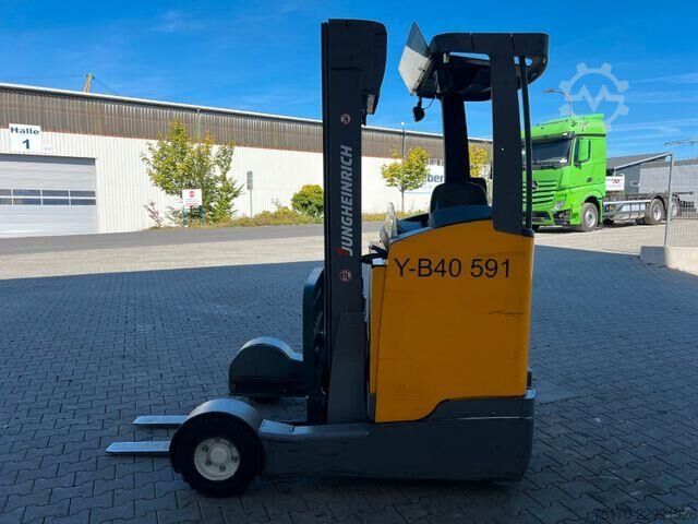  Jungheinrich ETV C16 / Triplex 5.72m / SS / nur 2.836h / 2016