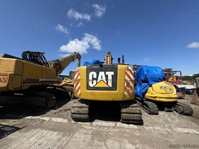 Graafmachine VOLVO ECR 305 CL