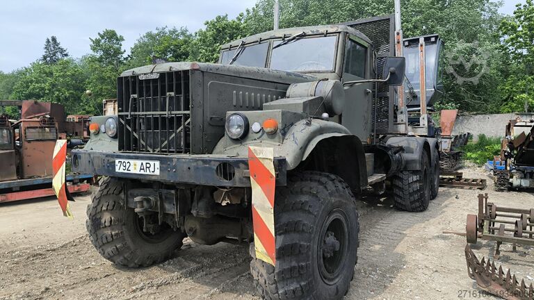 Houtkapapparatuur KRAZ 255 V1A