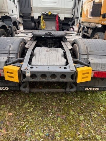 Τυπική μονάδα τράκτορα IVECO Stralis Hi Way 420