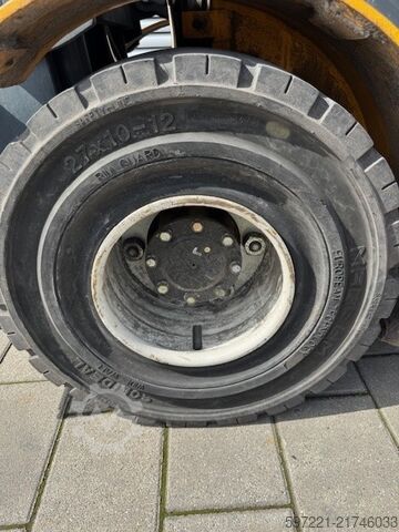 Wózki widłowe LPG Jungheinrich TFG 425 Triplex 5.000 mm