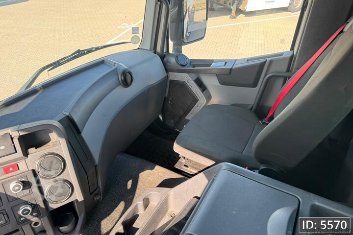 Blender Renault C430 Day Cab, Euro 6, / 8x4 / Full steel / Reta...