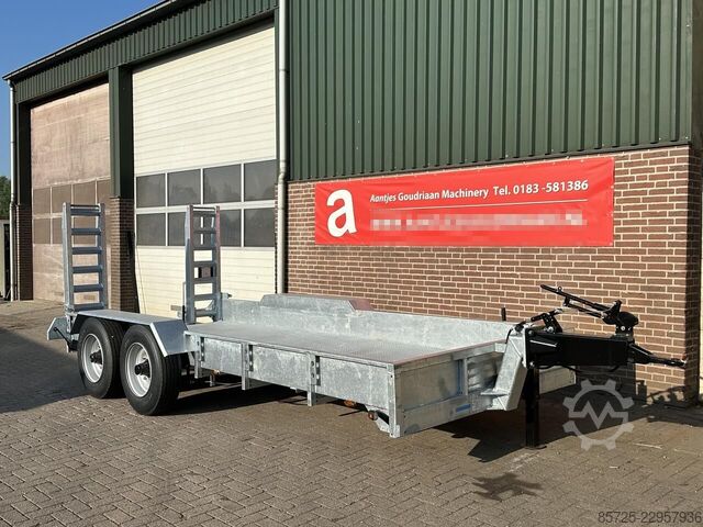 Machine transporter  