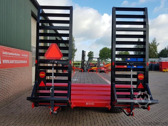 Low loader  AGM Oprijwagen