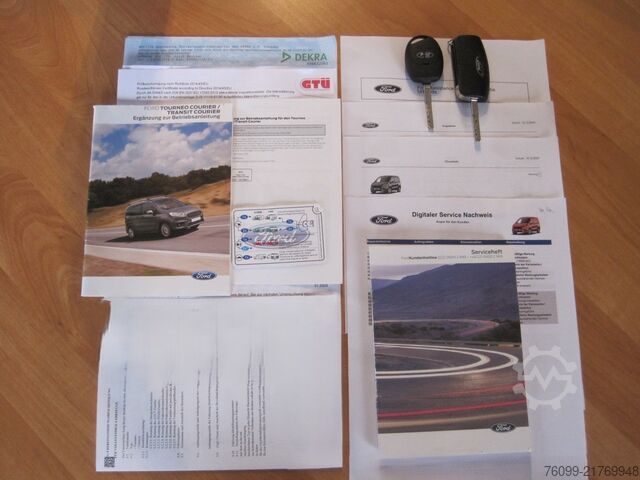 Skåpbil Ford Courier Limited Navi Kamera 2xSchiebetür