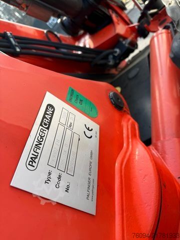 Kroghejselastbil  Abrollcontainer Kranmulde FUNK neuwertig