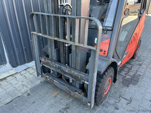 LPG-vorkheftruck Linde H25T-02
