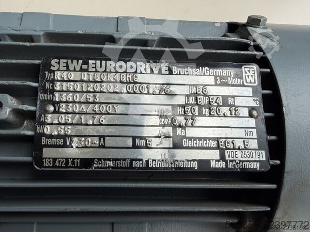  Motoreduktor SEW-EURODRIVE R40 DT80K4/BMG 0,55 kW 53 obr./min Hamulec 230 V 3