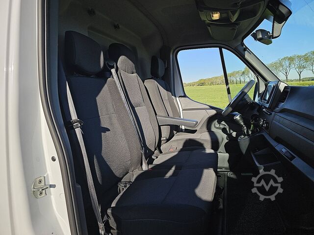 Carrinha de tejadilho alto RENAULT MASTER 2.3 L2H2 135Pk Euro6 AC!
