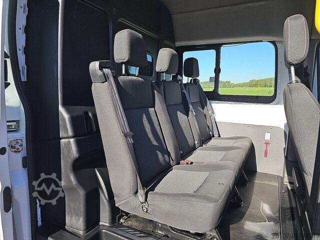 Bestelauto FORD TRANSIT 2.0 L3H3 Dubbele Cabine!