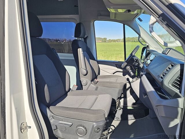 Resväska VOLKSWAGEN CRAFTER 2.0 L3H3 Navi Euro6 AC!