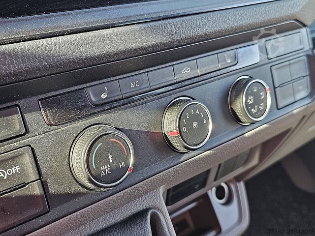 Resväska VOLKSWAGEN CRAFTER 2.0 L3H3 Navi Euro6 AC!