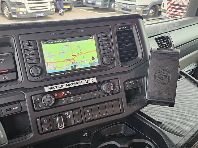 Platte bak SCANIA P410 CNG,FASSI F235