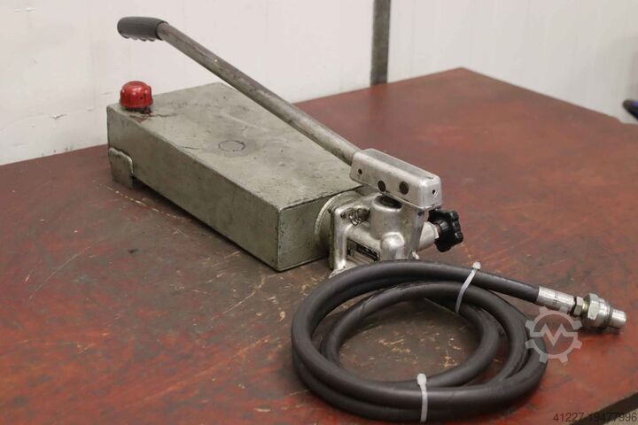 Handhydrauliekpomp 500 bar Lukas ZPH 10/18