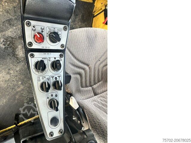 Single drum roller Bomag BW 154 Tandemwalze