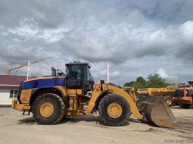 Chargeuse CATERPILLAR 980M