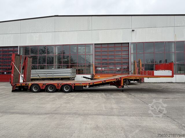 Reboque de plataforma rebaixada Kässbohrer LB3E  3 Achs Satteltieflader, komplett überfahrbar