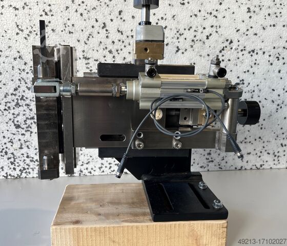 Lijmtoepassing voor vingerlassen OEST 1K PUR Kammbeleimung