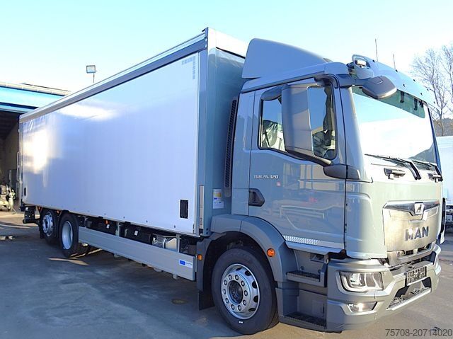 Camion cu platformă și prelată MAN 26.320 TGM*8m SafeServer*Lift/Lenk*2,5to LBW*NEU