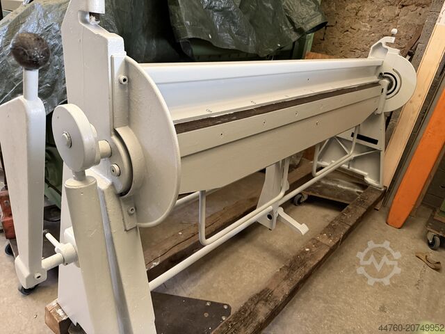 Giętarka wahadłowa Schechtl KS HT 200