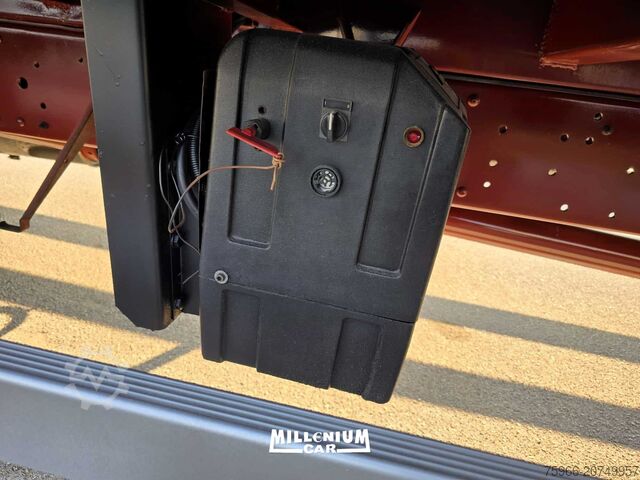 Kamion sa platformom i ceradom IVECO EUROCARGO 150E24 TECTOR KM 392000 M 9,80