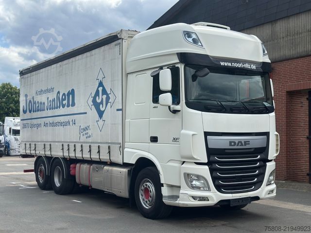 Valníkový nákladní automobil s plachtou DAF XF460 6x2 Plane Retarder Stapler Lenk Edscha