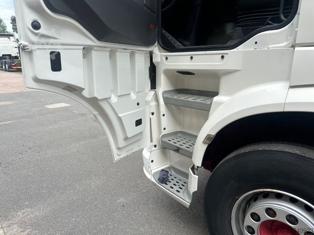 Valníkový nákladní automobil s plachtou DAF XF460 6x2 Plane Retarder Stapler Lenk Edscha