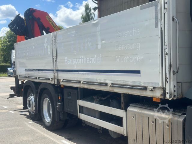 Lastbilsmonterad kran MERCEDES-BENZ Actros MP5 2545 Baustoff Palfinger PK22002 Funk