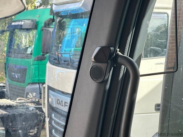 Standardní tahač MERCEDES-BENZ Actros 1840 ADR FL/AT Safety Xenon PTO