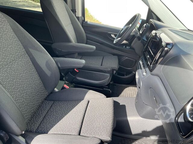 Minibüs MERCEDES-BENZ Vito 116 Tourer PRO 4x4 lang STANDHZ DISTRONIC