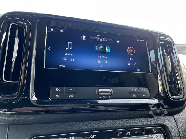 Minibüs MERCEDES-BENZ Vito 116 Tourer PRO 4x4 lang STANDHZ DISTRONIC