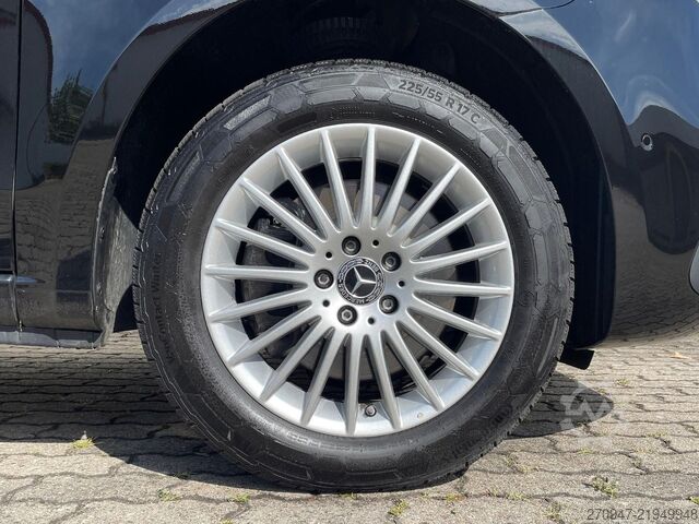 Minibüs MERCEDES-BENZ Vito 116 Tourer PRO 4x4 lang STANDHZ DISTRONIC