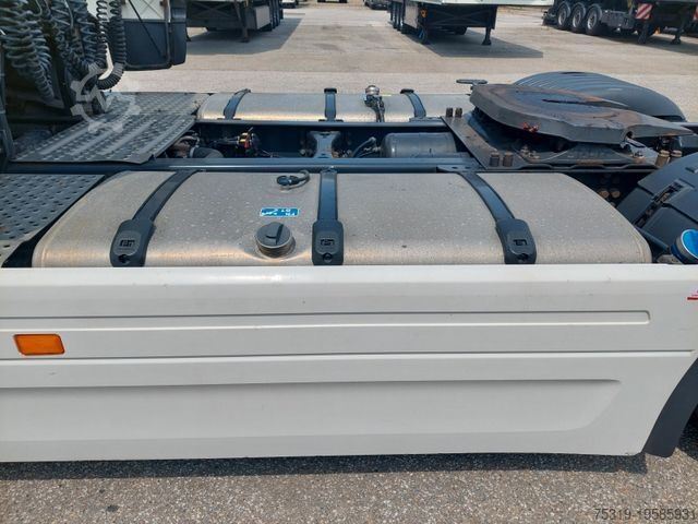 Ciągnik siodłowy typu volume SCANIA R450 MEGA Retarder