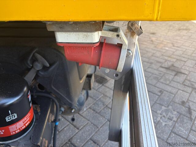 Transport frigorifique Renault Midlum 220 DXI + CARRIER XARIOS 600  + EURO 5 +...